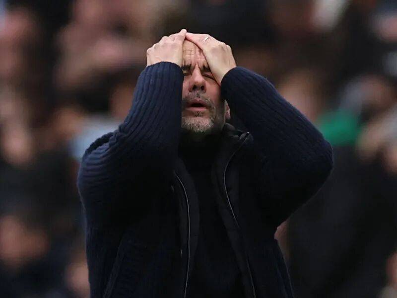 关于新奥尔良鹈鹕训练开放日，赛前再遭质疑引欢呼，德甲在即，赛程密集仍需轮换的信息