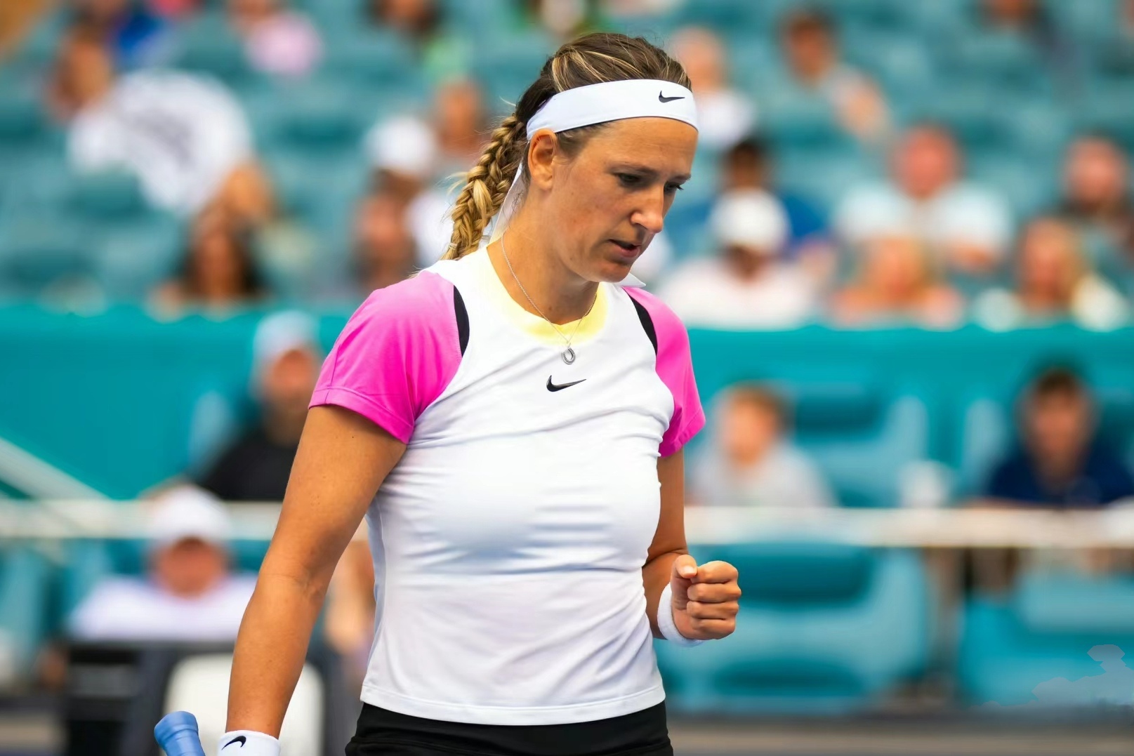 阿扎伦卡迎来十赛季高光表现,德国队球迷沸腾!的简单介绍 阿扎伦卡迎来十赛季高光表现,德国队球迷沸腾!的简单介绍